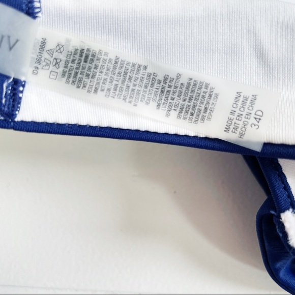 Victoria’s Secret Halter Push Up Swim Bikini Top - Picture 15 of 16